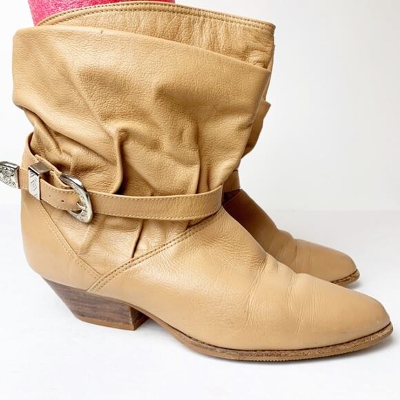 Vintage Camel Ankle Cowboy Style Booties SZ 8.5 - Picture 2 of 10